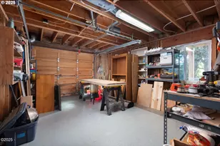 136 SE Larch St, Newport, OR 97365 - Photo 36