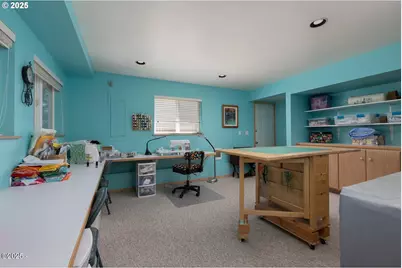 136 SE Larch St, Newport, OR 97365 - Photo 30