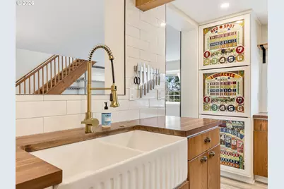 1761 S Edgewood St, Seaside, OR 97138 - Photo 12