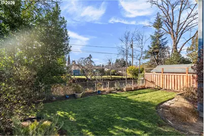 13120 SW Rita Dr, Beaverton, OR 97005 - Photo 32