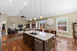 1400 Holloway, Coos Bay, OR 97420 - Photo 6