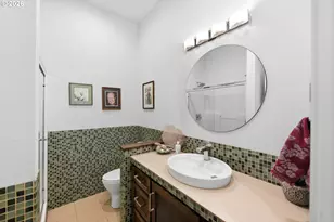 1400 Holloway, Coos Bay, OR 97420 - Photo 20