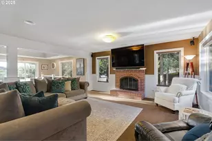 15943 SW Enna Ct, Portland, OR 97224 - Photo 14