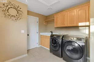 15943 SW Enna Ct, Portland, OR 97224 - Photo 34