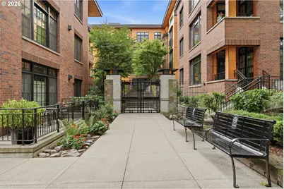 2350 NW Savier St #B214, Portland, OR 97210 - Photo 22