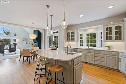 1 Creekside Ter, Lake Oswego, OR 97035 - Photo 14