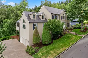 1 Creekside Terrace, Lake Oswego, OR 97035 - Photo 2