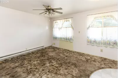 5989 G St, Springfield, OR 97478 - Photo 10