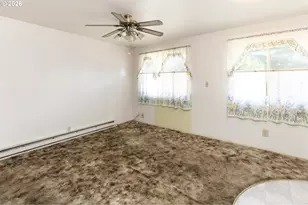 5989 G St, Springfield, OR 97478 - Photo 10