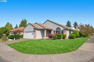 2204 NE 158th Ave, Portland, OR 97230 - Photo 2