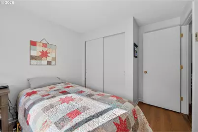 2412 SW Wickiup Ave, Redmond, OR 97756 - Photo 18