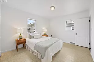 1477 7th St, Astoria, OR 97103 - Photo 6