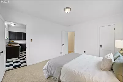 1477 7th St, Astoria, OR 97103 - Photo 8