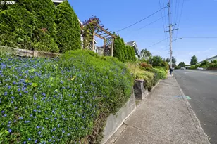 1477 7th St, Astoria, OR 97103 - Photo 30