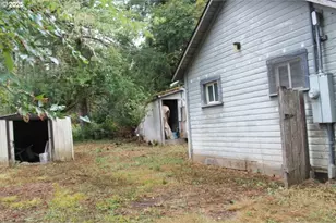 21620 Glaze Rd, Veneta, OR 97487 - Photo 24