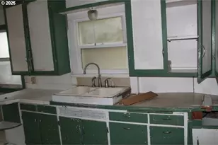 21620 Glaze Rd, Veneta, OR 97487 - Photo 32