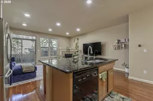 3137 NE 14th Pl, Hillsboro, OR 97124 - Photo 8