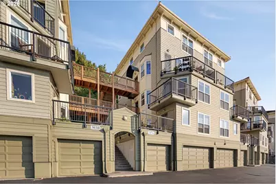 315 NW Uptown Ter #2A, Portland, OR 97210 - Photo 1