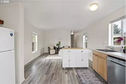 2150 Laura St #65, Springfield, OR 97477 - Photo 4