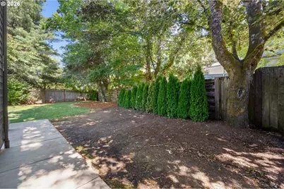 4411 Dillard Rd, Eugene, OR 97405 - Photo 40