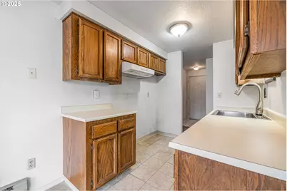 8304 SW Mohawk St, Tualatin, OR 97062 - Photo 8