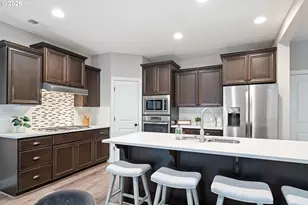 16992 NW Trillium St, Portland, OR 97229 - Photo 2