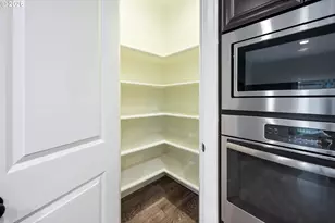 16992 NW Trillium St, Portland, OR 97229 - Photo 8