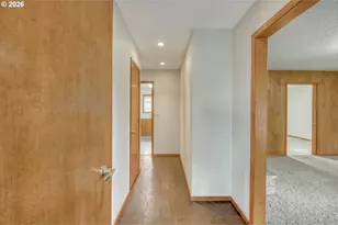 6744 SE Molt St, Milwaukie, OR 97267 - Photo 4