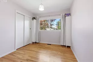 12040 NE Morris St, Portland, OR 97220 - Photo 16