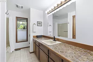 19567 S Henrici Rd, Oregon City, OR 97045 - Photo 18