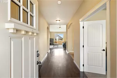 756 E McKinley St, Carlton, OR 97111 - Photo 2