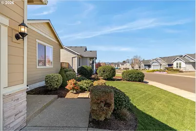756 E McKinley St, Carlton, OR 97111 - Photo 8