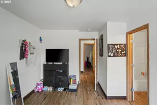 905 Charter Pl, Salem, OR 97301 - Photo 16