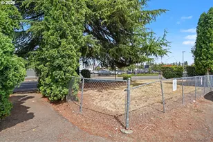 905 Charter Pl, Salem, OR 97301 - Photo 38