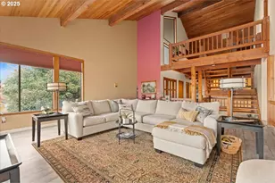 2005 Carriage Way, West Linn, OR 97068 - Photo 4
