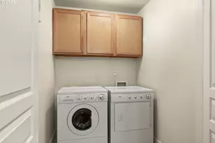 10211 SE Bristol Ln, Happy Valley, OR 97086 - Photo 26