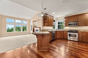 10211 SE Bristol Ln, Happy Valley, OR 97086 - Photo 4