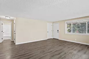 813 NE 106th Ave, Vancouver, WA 98664 - Photo 6