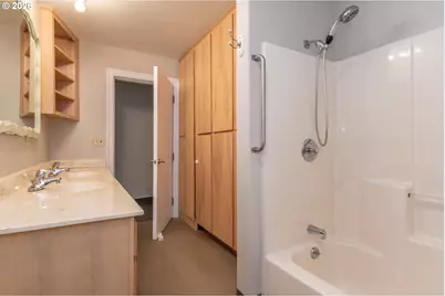 8824 Green Valley Rd, Oakland, OR 97462 - Photo 14