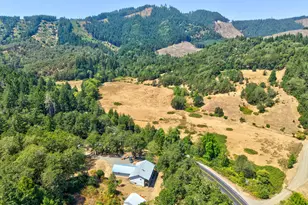 8824 Green Valley Rd, Oakland, OR 97462 - Photo 44
