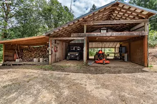 8824 Green Valley Rd, Oakland, OR 97462 - Photo 32