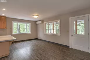 8824 Green Valley Rd, Oakland, OR 97462 - Photo 10