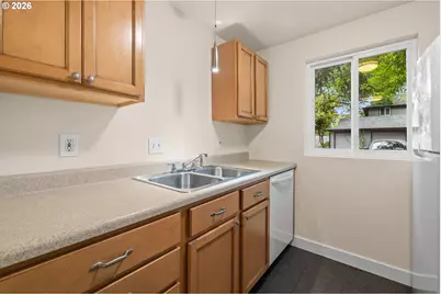 12602 NW Barnes Rd #8, Portland, OR 97229 - Photo 8