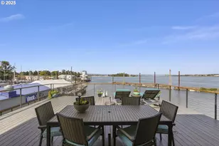 2901 NE Marine Dr, Portland, OR 97211 - Photo 6