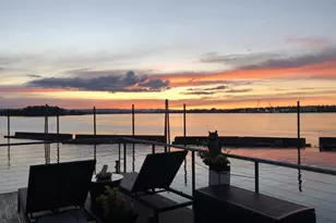 2901 NE Marine Dr, Portland, OR 97211 - Photo 8