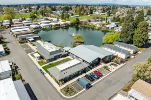 1800 Lakewood Ct, Eugene, OR 97402 - Photo 32