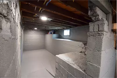 1123 SE 162nd Ave, Portland, OR 97233 - Photo 14