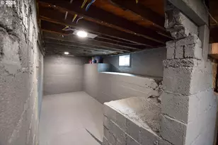 1123 SE 162nd Ave, Portland, OR 97233 - Photo 14