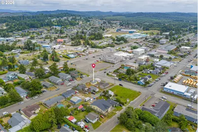 220 N Wasson St, Coos Bay, OR 97420 - Photo 26