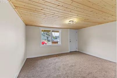 220 N Wasson St, Coos Bay, OR 97420 - Photo 22